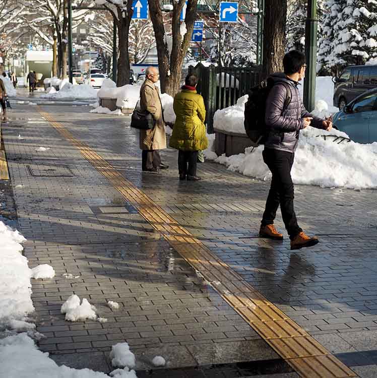 札幌の冬の寒さ 積雪 服装について観光客のためにまとめてみた Sims Lab